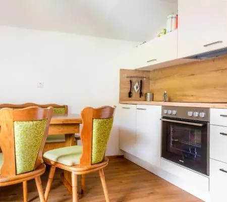 Unterwoehrlehen Apartment *