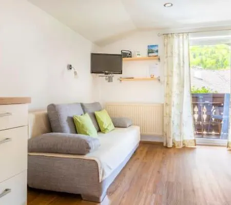 Unterwoehrlehen * 芬斯特诺